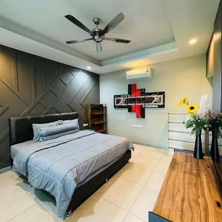 Michelle House Pool Villa Pattaya Exterior photo