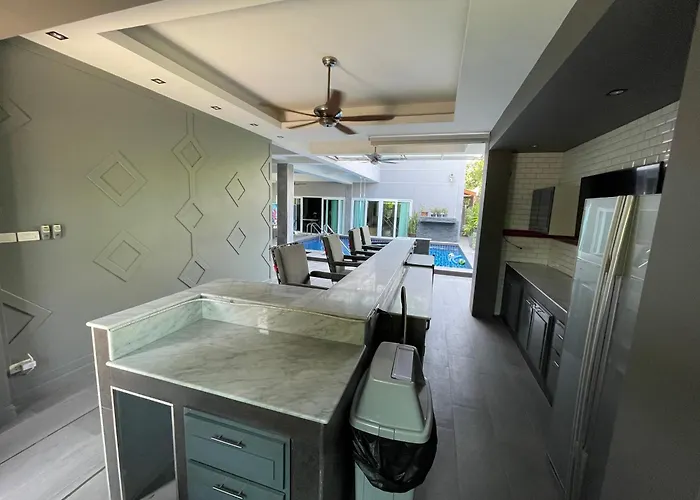 Michelle House Pool Villa